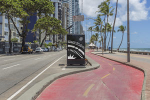 BRA PE007a tb Mockup